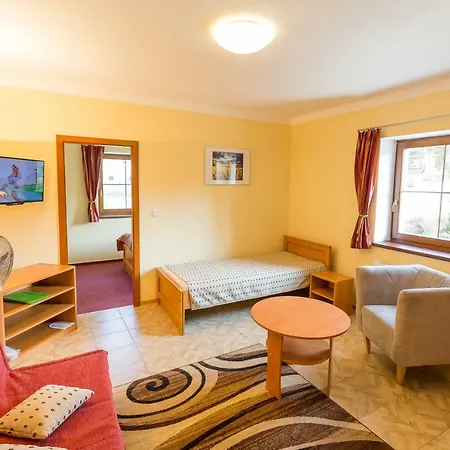 Admiral Hotel 3*
