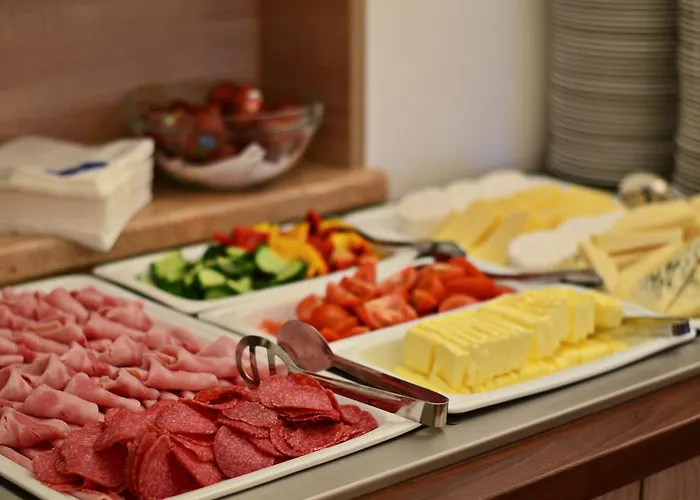Hotell Admiral 3*